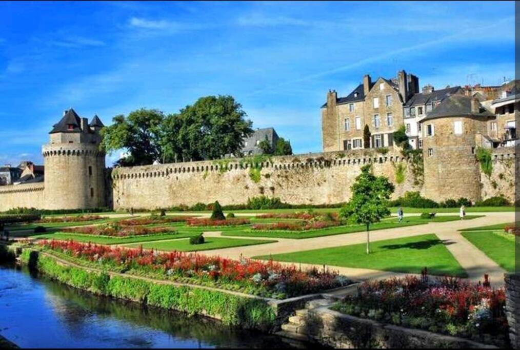 L'Incontournable, Centre Ville Petit Parking Wifi Linge En Option Vannes Dış mekan fotoğraf